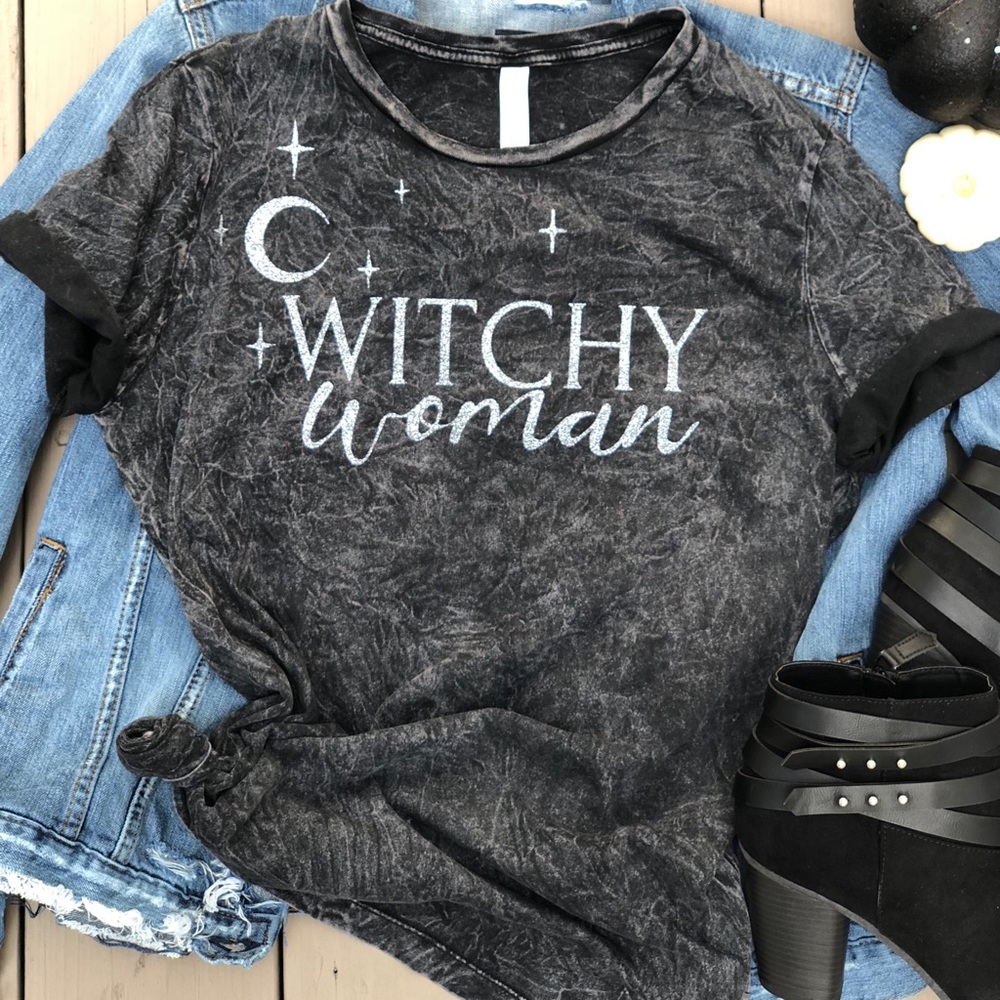 Witchy Woman graphic tee black t-shirt Halloween